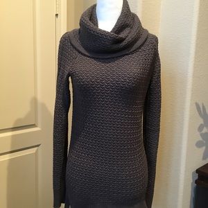 Ladies sweater